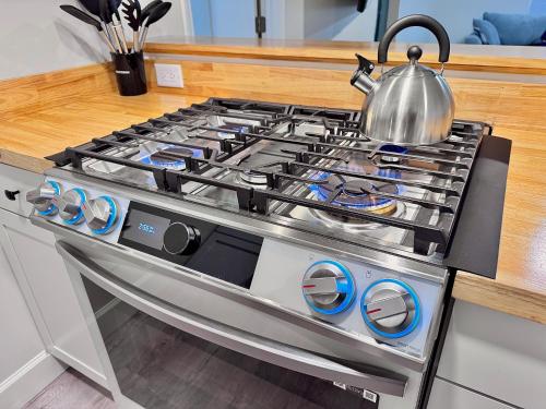 Kuchyň nebo kuchyňský kout v ubytování 3Min To Parris Island. Pets Yes