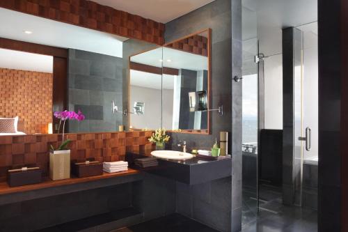 Koupelna v ubytování Anantara Uluwatu Bali Resort