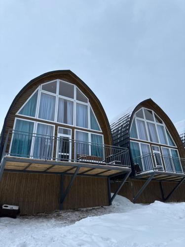 Budova, kde se prázdninový dům nachází