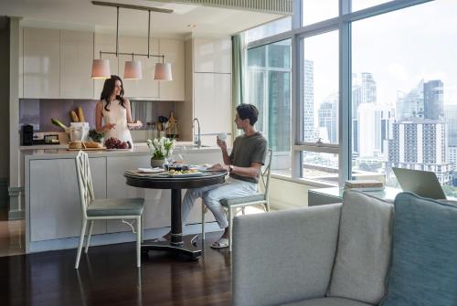 Tetamu yang menginap di Oriental Residence Bangkok