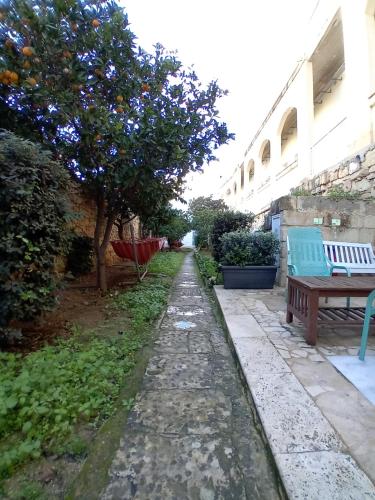 Edificio en el que se encuentra el albergue