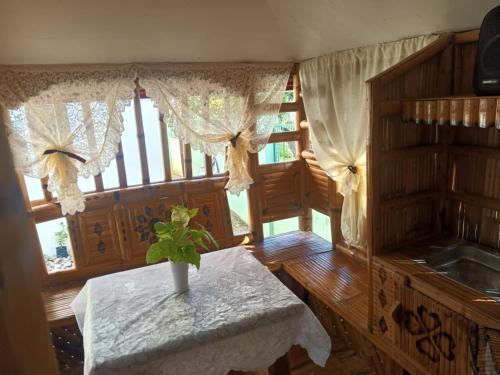 Fotografie z fotogalerie ubytování Room in BB - No hassle and no fuss, Aremen Transient is here for your comfortable stay v destinaci San Juan