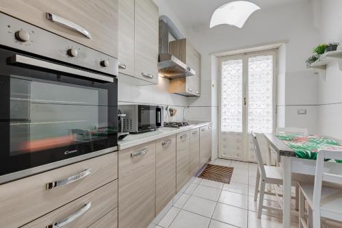 Cozy 2-Bedroom Flat with Balcony in Monteverde