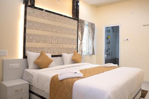 Postel nebo postele na pokoji v ubytování Sky Stay Resorts