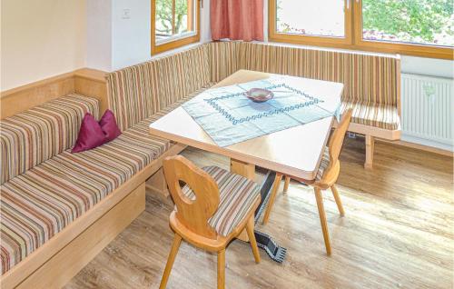 Posezení v ubytování Haus Rosenheim Ferienwohnung