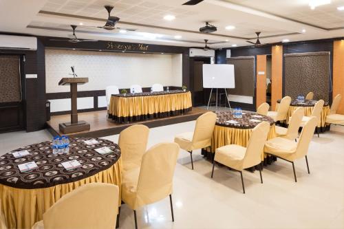 Zona business o sala de conferencias en Ananyas Nest