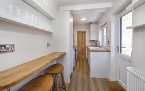 4 bedroom house close to Walmgate bar sleeps 7 photo 11