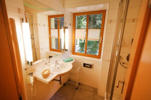 Koupelna v ubytování Hotel Zollner