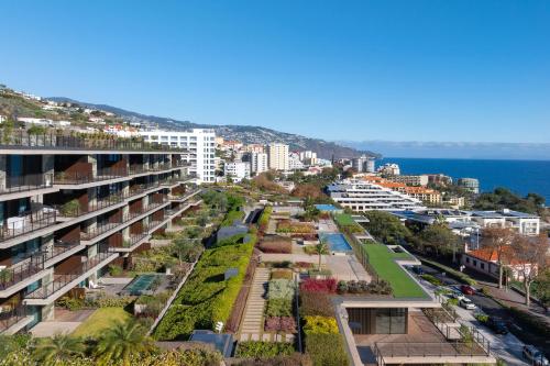 RJS Savoy Monumentalis by Holiday Rental Madeira