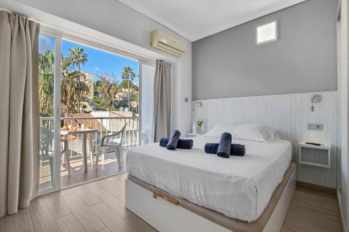 Carihuela Palace 417 By IVI Real Estate