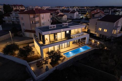 Elegant Villa Cataleya with private pool and sauna