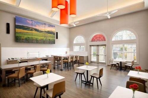 Εστιατόριο ή άλλο μέρος για φαγητό στο Residence Inn Pleasanton
