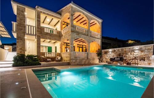 Villa Heritage Resort