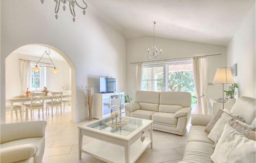 Χώρος καθιστικού στο Villa Bianchera