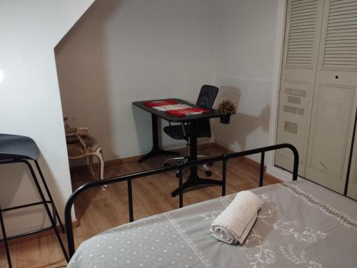 Chambre 2 en Pavillon BONNEUIL SUR MARNE