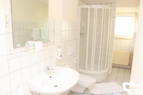 Un baño de Elbroich Hotel Düsseldorf