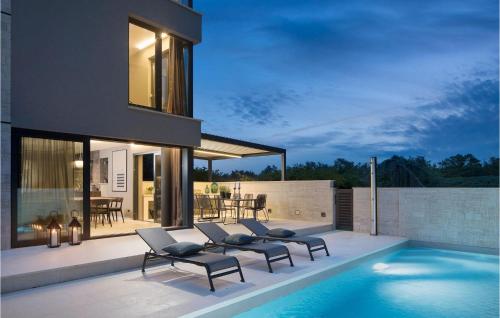 Πισίνα στο ή κοντά στο Villa Oliva 2