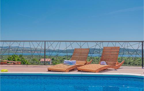 Πισίνα στο ή κοντά στο Gorgeous Home In Sibenik