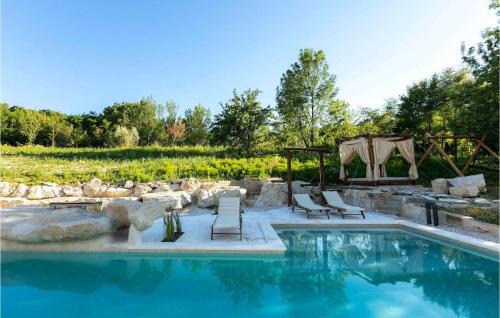 Swimmingpoolen hos eller tæt på Villa Blazeni Miroslav Bulesic