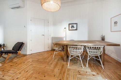 Amazing apartment - 4Bedrooms 2 Bathrooms - Goya