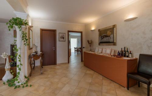 Φωτογραφία από το άλμπουμ του 4 Bedroom Lovely Apartment In Nerola σε Nerola