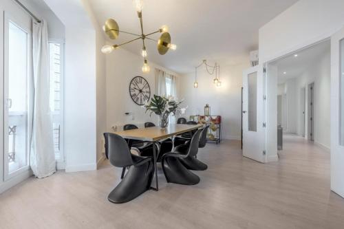Modern Refurbished - 3Bedrooms 2Bathrooms - Goya