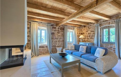 Χώρος καθιστικού στο Villa Charlotta