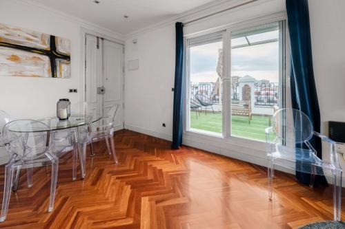 Penthouse with outstanding terrace- 1Bedroom -Goya