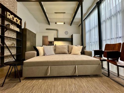 06 Alameda Luxury
