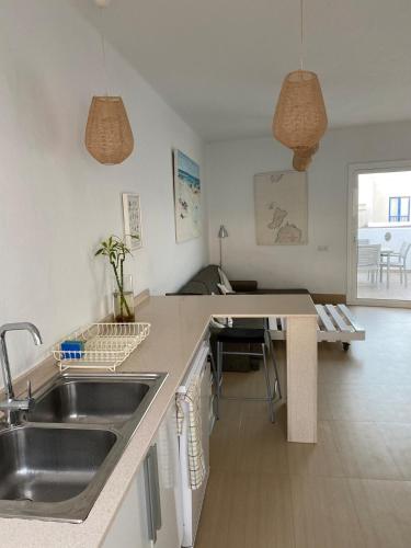 House with terrace in La Graciosa- Canary Islands