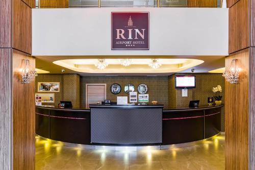 Certifikát, hodnocení, plakát nebo jiný dokument vystavený v ubytování RIN Airport Hotel