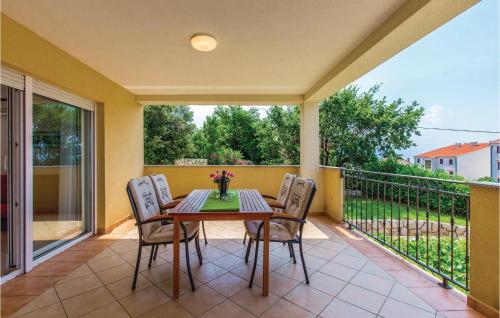 Nice Apartment In Novi Vinodolski