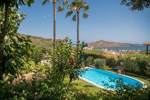 Andromia Studios & Apartments