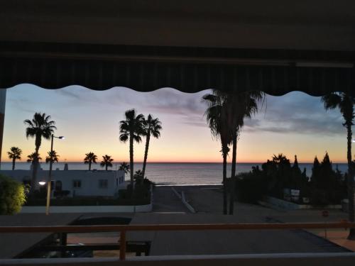 Apartamento El Palmeral 1ª línea