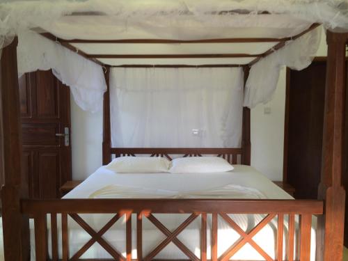 Gallery image of Hotel Coconut Bar Sea Lodge in Beruwala