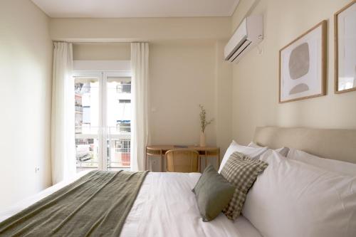 Athens Heart Stay 1BR Apartment in Koukaki by UPSTREET