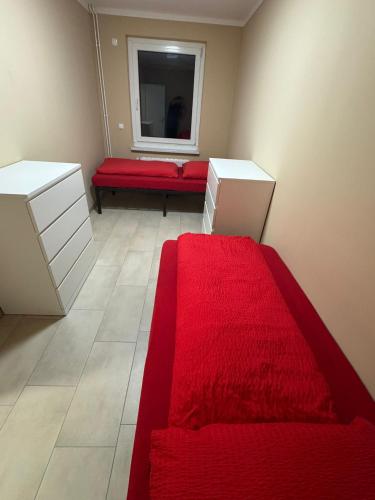 Postel nebo postele na pokoji v ubytování 3Raum-Wohnung Haubitzer See