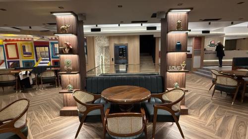 Gallery image of Continental Hotel in Ulcinj