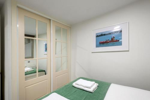 Modern and Bright -2 Bedrooms 1 Bathroom-Lavapies