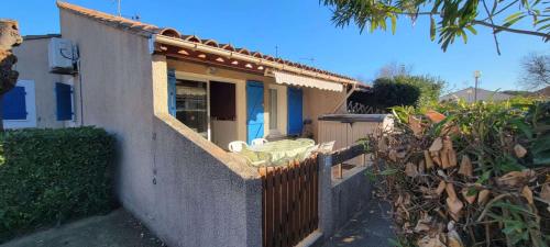 Jolie Maison de vacances, séjour climatisé, famille de 5 personnes, résidence MAS DE LA PLAGE 1, LRMP75