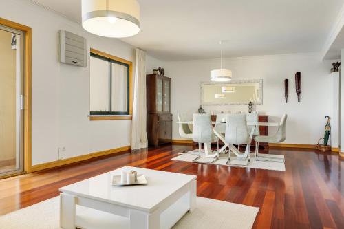 IVIS Home By Holiday Rental Madeira