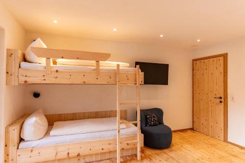 Cama o camas de una habitación en ZugspitzApps,Villa SONNENSCHEIN