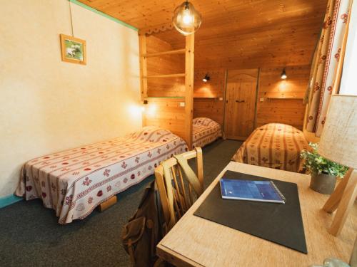 Appartement Spacieux aux Gets, 2 Chambres, Balcon Sud, Proche Pistes et Commerces