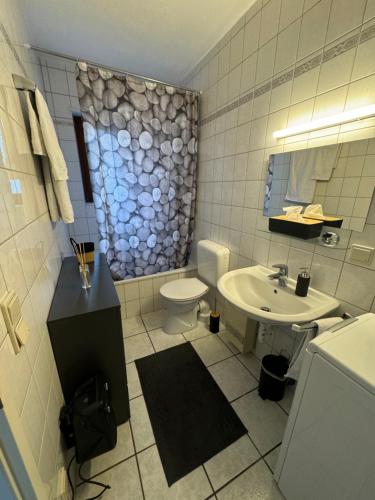 Ένα μπάνιο στο Entzückendes City-Apartment