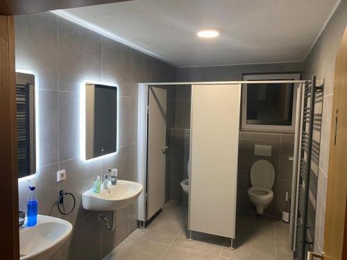 Fotografie z fotogalerie ubytování Monteurzimmer und Ferienzimmer Kühltau v destinaci Unterhaun