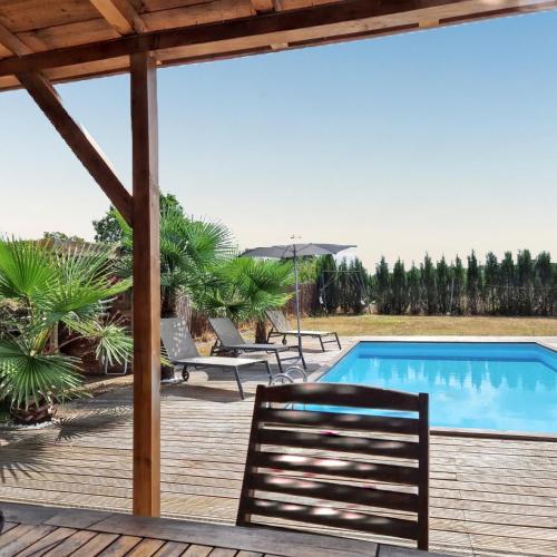 Villa familiale à Bazac avec piscine privée