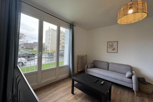 Beautiful T2 near Caen Castle