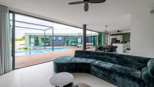 Πισίνα στο ή κοντά στο Villa Sea View Luxury