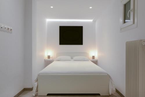 Athens One Apartment by Olala Homes