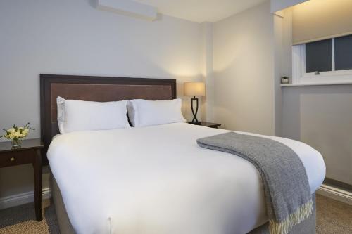 One-Bedroom Premier (Lower Ground Floor)